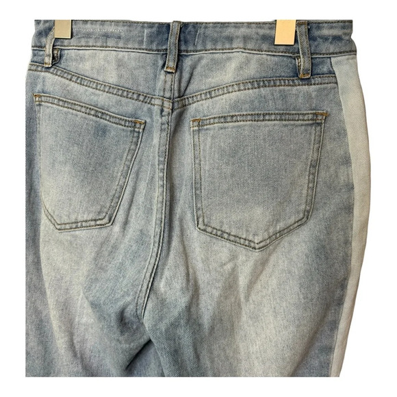 Pacsun Light Wash Blue High Rise Mom Jeans with Side Stripe. Raw Hem. Size 27 - Picture 8 of 12